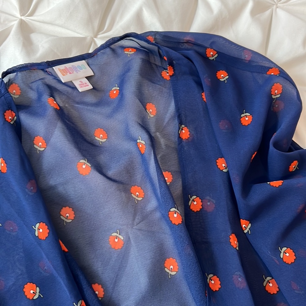LuLaRoe Daphne - Picture 2 of 3